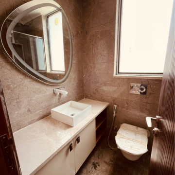 Bathroom in 4 BHK Builder Floor at Ireo The Grand Hyatt Residences, Sector 58 – for Sale