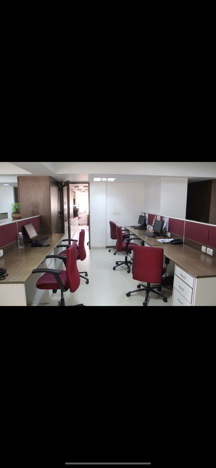 Team Area, marine drive Commercial Office Space 6200 Sq.Ft. In Marine Drive Mumbai 8688779