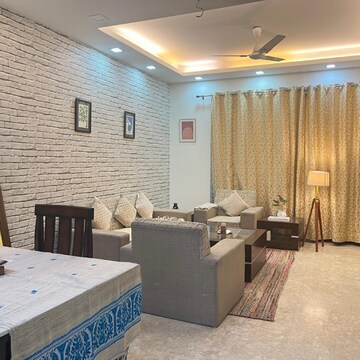 Living Room in 3 BHK Builder Floor at Hauz Khas – for Rent