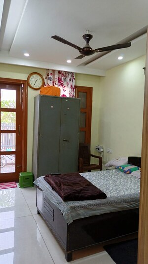 Bedroom in 6 BHK Independent House at Altus Prime, North Mullanpur – for Sale