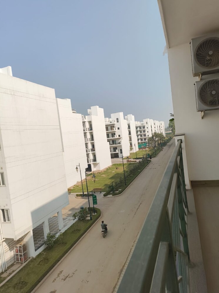 Balcony, central-park-cerise-suites 2.5 Bedroom 1210 Sq.Ft. Builder Floor In Sohna Sector 33 Gurgaon 8688844