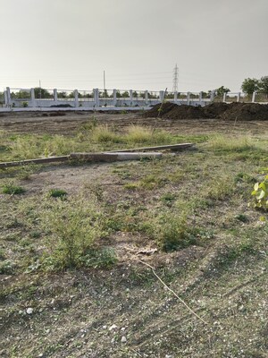  Plot For Sale in Manish Nagar