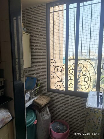 Master Bedroom in 2 BHK Apartment at Lake Florence, Powai – for Rent