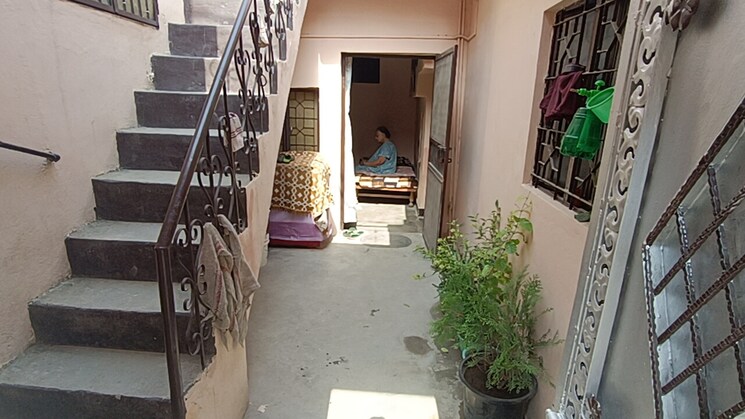 undefined, sangam vihar 4 Bedroom 900 Sq.Ft. Independent House In Sangam Vihar Delhi 8688869