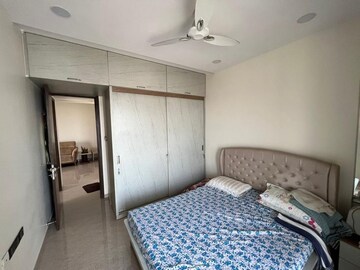 Bedroom in 2 BHK Apartment at JP Decks, Goregaon East – for Rent
