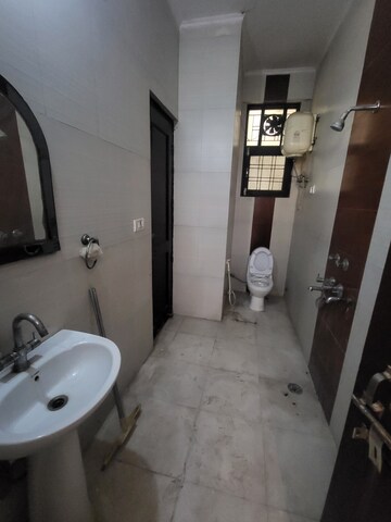 Kitchen in 3 BHK Builder Floor at Srishti Greenfield Homes, Green Fields Colony – for Sale