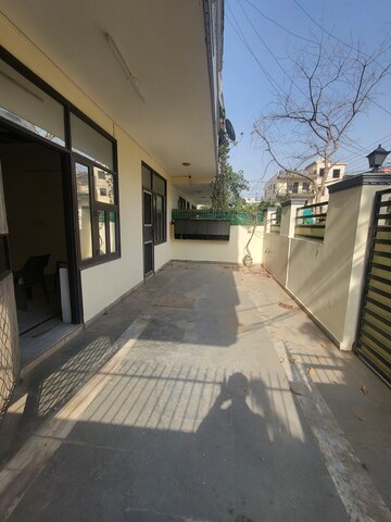 Kitchen in 3 BHK Builder Floor at Srishti Greenfield Homes, Green Fields Colony – for Sale