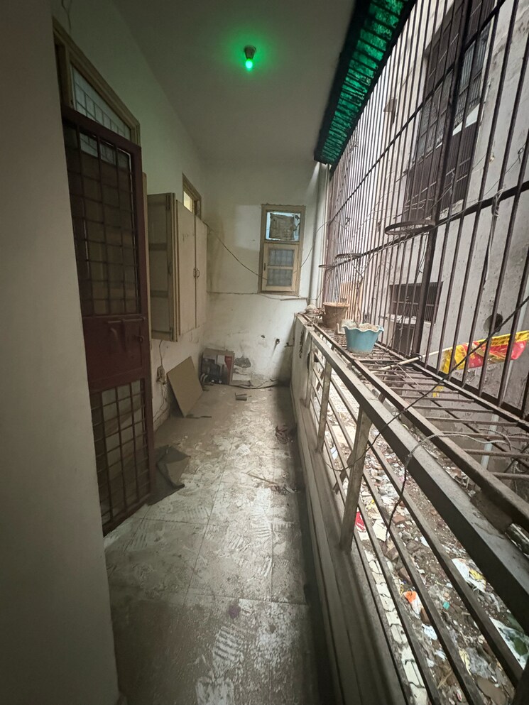 Balcony, shalimar-apartments-shalimar-garden 2 Bedroom 800 Sq.Ft. Apartment In Shalimar Garden Ghaziabad 8688959