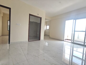 Furnished Amenities in 3 BHK Builder Floor at Byrathi – for Sale