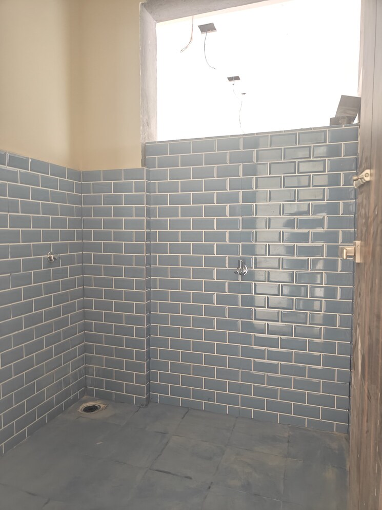 Bathroom, byrathi 3 Bedroom 1818 Sq.Ft. Builder Floor In Byrathi Bangalore 8688966