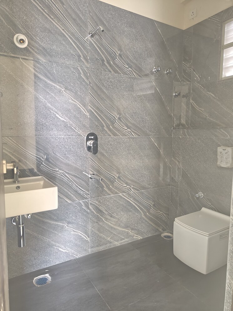 Bathroom, byrathi 3 Bedroom 1818 Sq.Ft. Builder Floor In Byrathi Bangalore 8688966