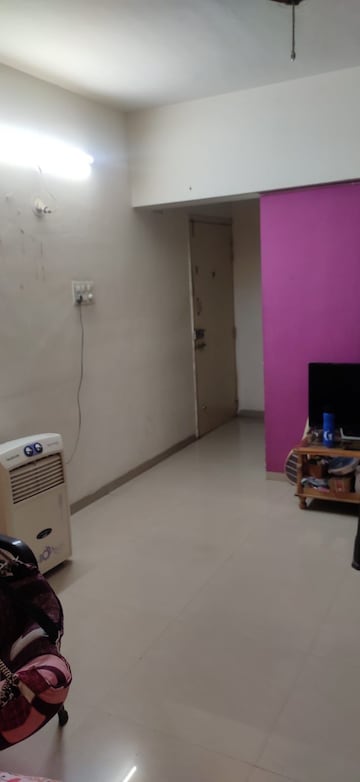 Room in 2 BHK Apartment at Sollanaa Apartment, Thergaon – for Rent