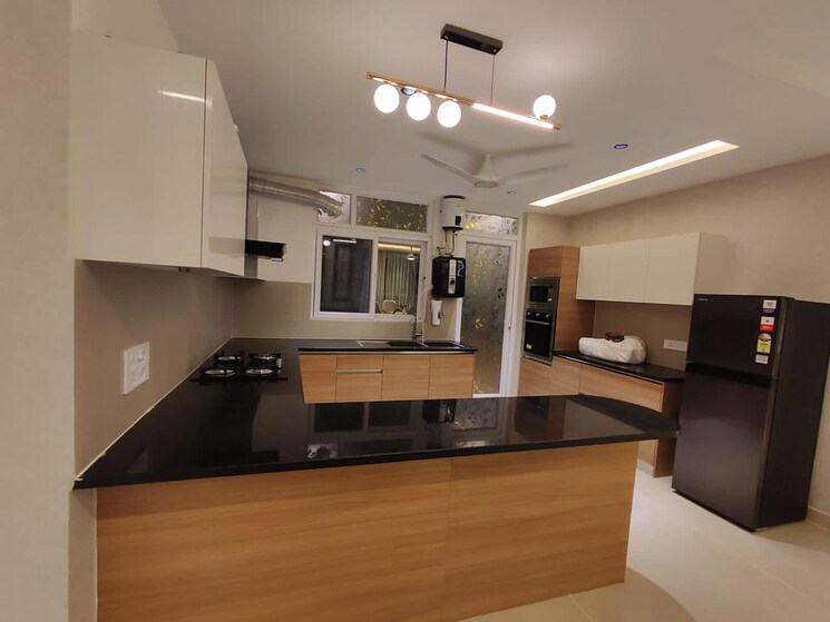 Kitchen, uttam nagar 3.5 Bedroom 100 Sq.Yd. Builder Floor In Uttam Nagar Delhi 8689067