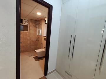 Building Lobby in 3.5 BHK Builder Floor at Uttam Nagar – for Sale
