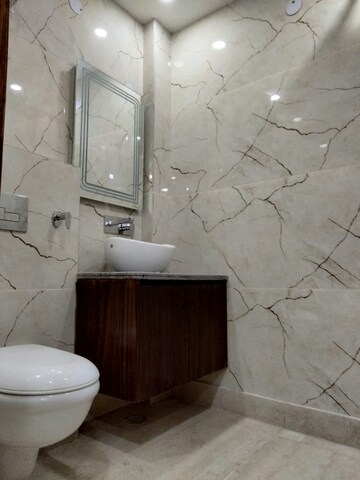Bathroom in 2 BHK Builder Floor at Subhash Nagar – for Rent