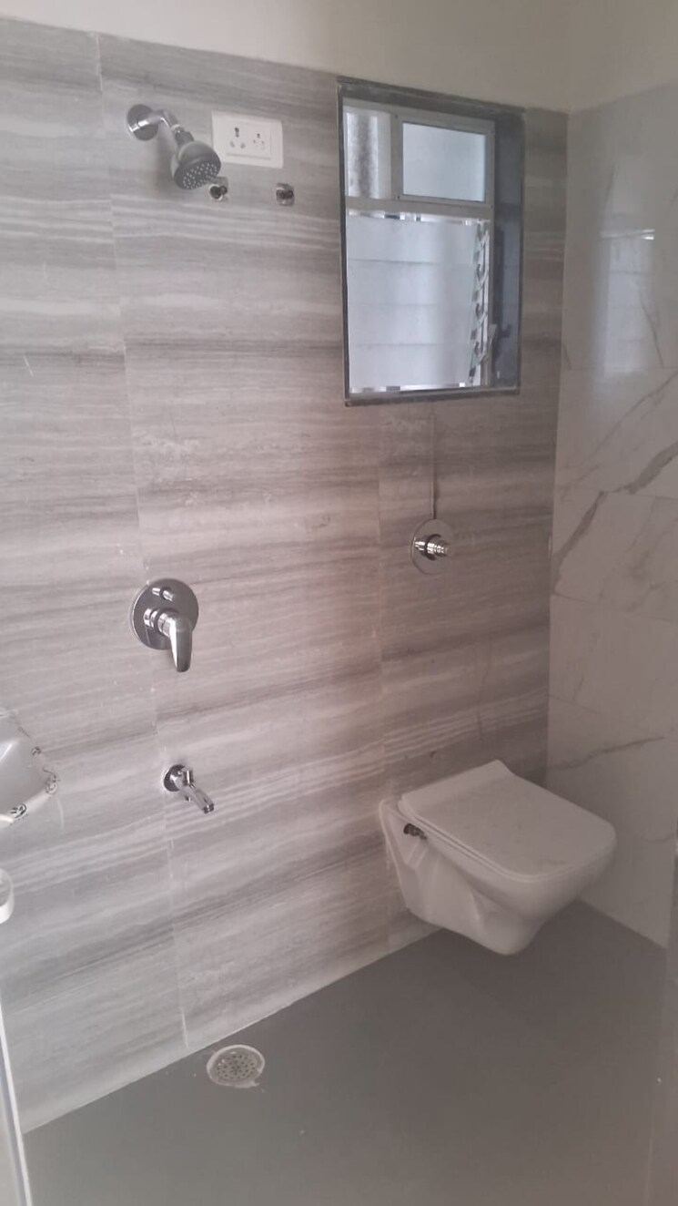 Bathroom, shree-krishna-daffodil-heights 1 Bedroom 406 Sq.Ft. Apartment In Bhandup West Mumbai 8686265