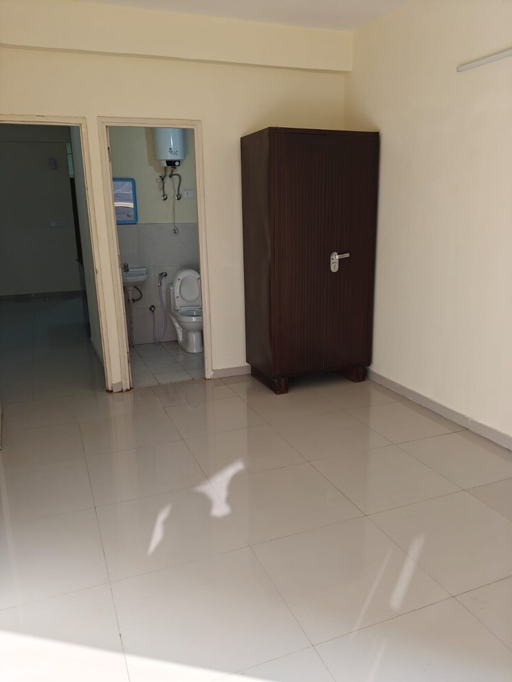 Room, pyramid-heights 2 Bedroom 603 Sq.Ft. Apartment In Sector 85 Gurgaon 8689084