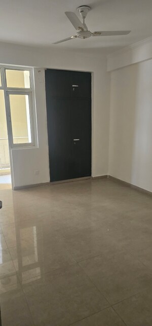 Room in 3 BHK Apartment at KW Srishti Phase II, Raj Nagar Extension – for Sale