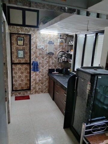 Living Room in 2 BHK Apartment at West View Vile Parle West, Vile Parle West – for Rent