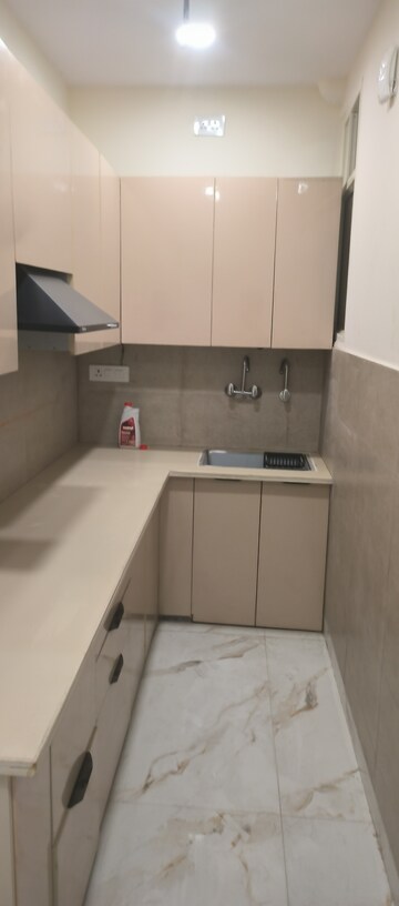 Kitchen in 2 BHK Builder Floor at Geeta Colony – for Sale