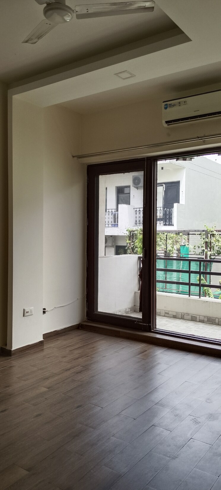 Room, ss-mayfield-gardens 3.5 Bedroom 2100 Sq.Ft. Builder Floor In Sector 51 Gurgaon 8689191