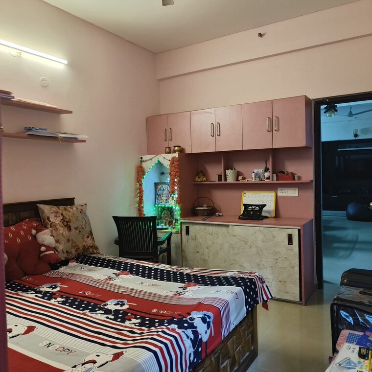 Bedroom, mahagun-mywoods 4 Bedroom 1810 Sq.Ft. Apartment In Sector 16c Greater Noida Greater Noida 8689246