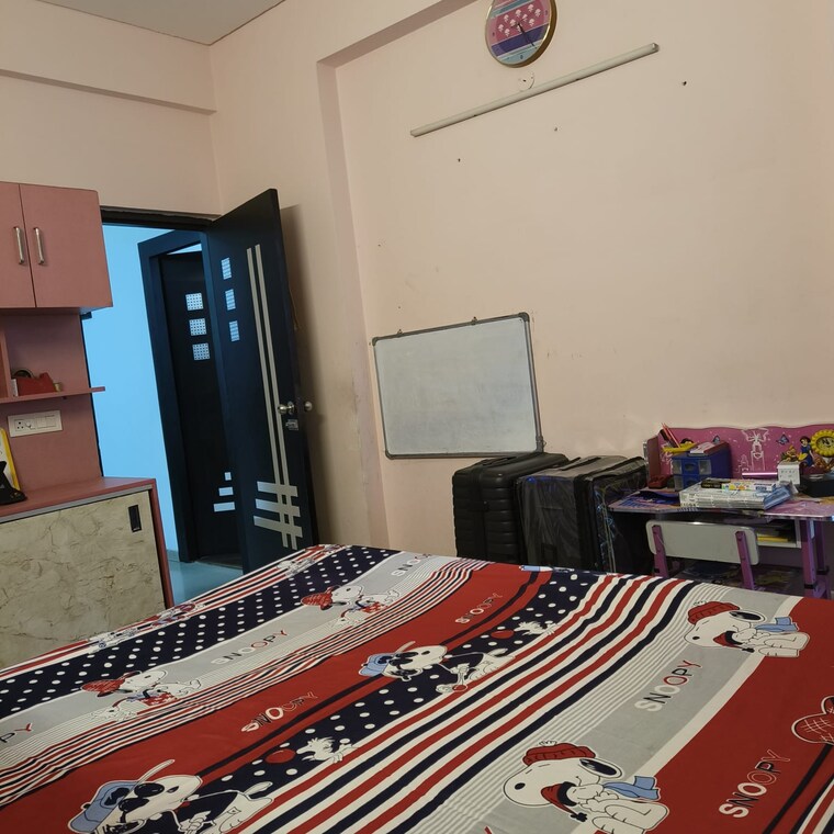 Bedroom, mahagun-mywoods 4 Bedroom 1810 Sq.Ft. Apartment In Sector 16c Greater Noida Greater Noida 8689246