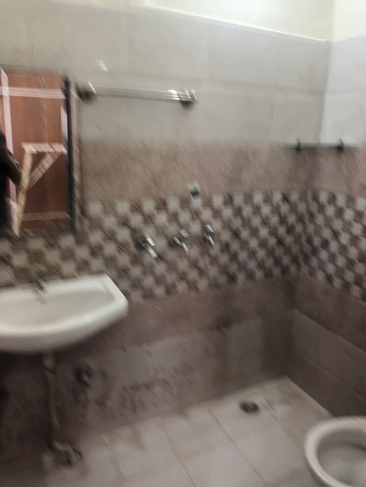 Bathroom, dhakoli 2 Bedroom 605 Sq.Ft. Apartment In Dhakoli Zirakpur 8658292