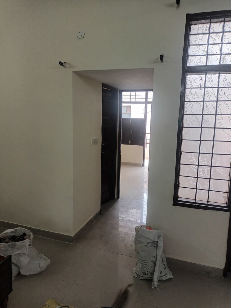 Room, dhakoli 2 Bedroom 605 Sq.Ft. Apartment In Dhakoli Zirakpur 8658292