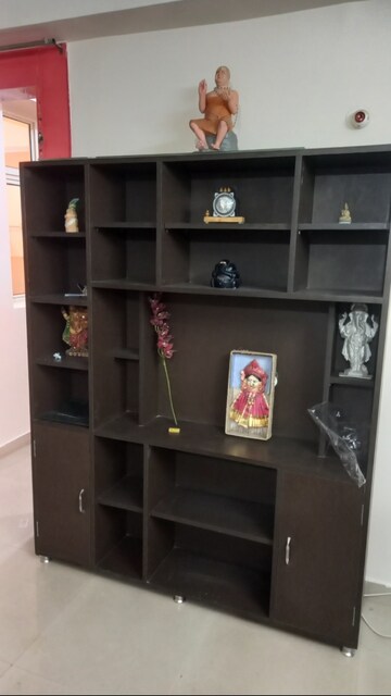 Furnished Amenities in 2 BHK Builder Floor at Thippasandra – for Rent
