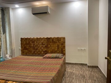 Bedroom in 3 BHK Apartment at Ansal Sushant Lok I, Sector 43 – for Rent