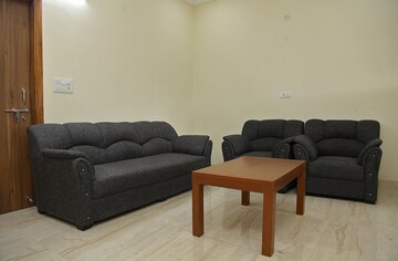 Bedroom in 3 BHK Independent House at Sector 4 – for Rent