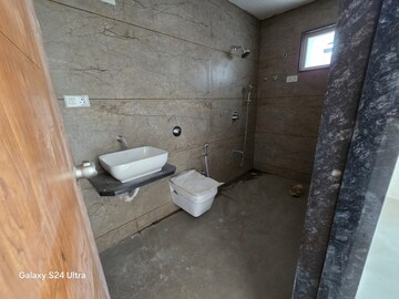 Bathroom in 4 BHK Apartment at SamA-Savil Road – for Rent