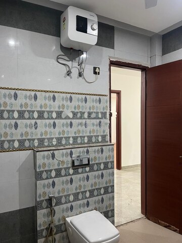 Master Plan in 4 BHK Independent House at DLF Garden Villas, Sector 43 – for Rent