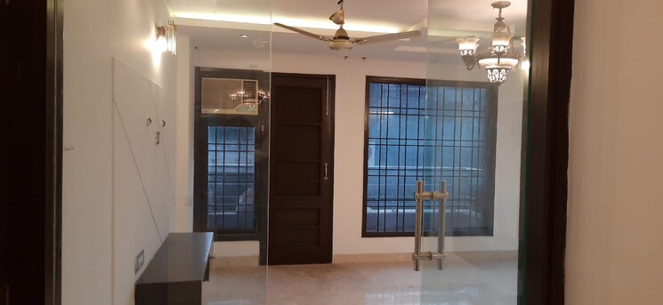 Room, rajouri garden 2 Bedroom 200 Sq.Yd. Builder Floor In Rajouri Garden Delhi 8689390