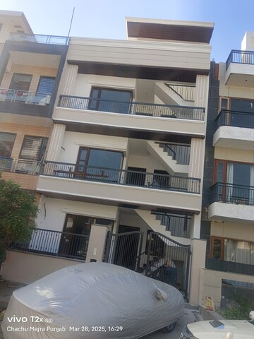 6 BHK Independent House For Sale in Aerocity