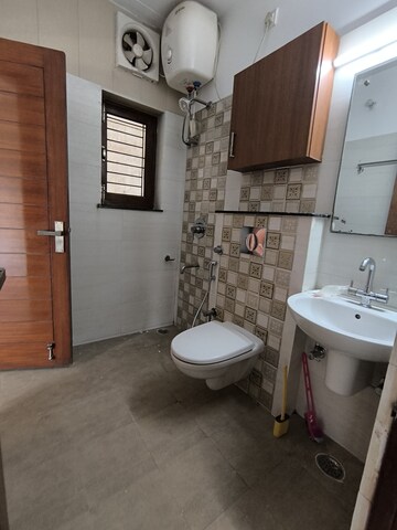Bathroom in 3 BHK Builder Floor at Gms Road – for Rent