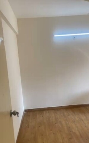 Room in 3 BHK Apartment at Jaypee Greens Kosmos, Sector 134 – for Sale