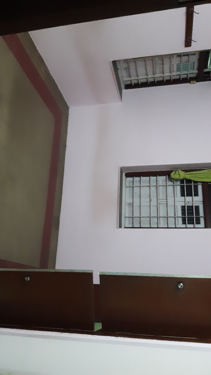 Retail Shop For Sale in Parmar Plaza