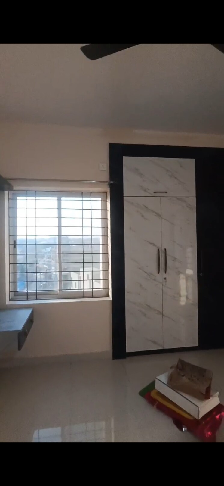 Room, pundag 3 Bedroom 1600 Sq.Ft. Apartment In Pundag Ranchi 8689478