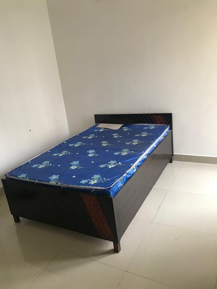 Bedroom, amrapali-terrace-homes 4 Bedroom 2070 Sq.Ft. Apartment In Tech Zone 4 Greater Noida Greater Noida 8689503