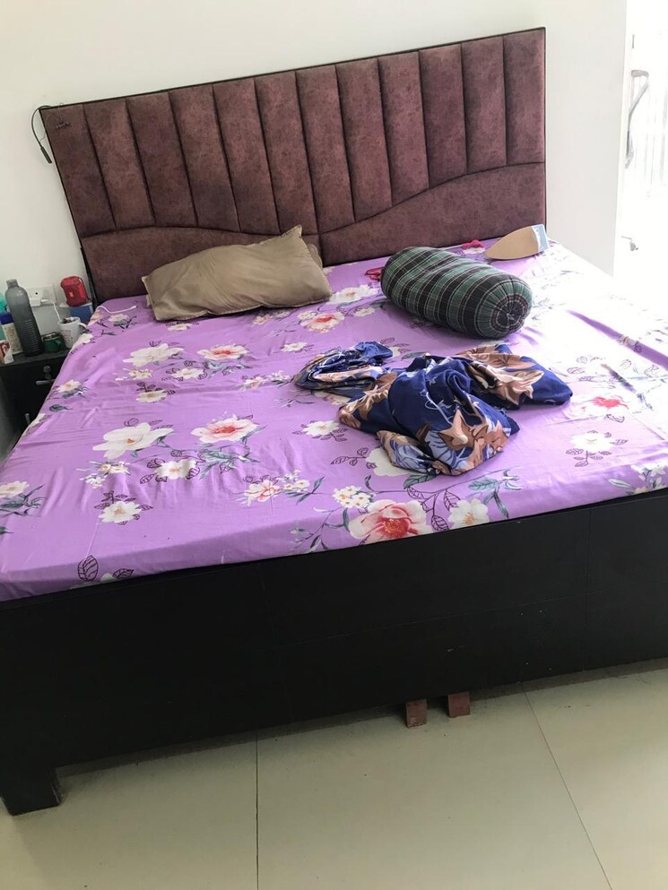 Bedroom, amrapali-terrace-homes 4 Bedroom 2070 Sq.Ft. Apartment In Tech Zone 4 Greater Noida Greater Noida 8689503