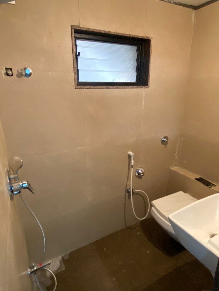 Bathroom, bodakdev 3 Bedroom 1350 Sq.Ft. Apartment In Bodakdev Ahmedabad 8687847