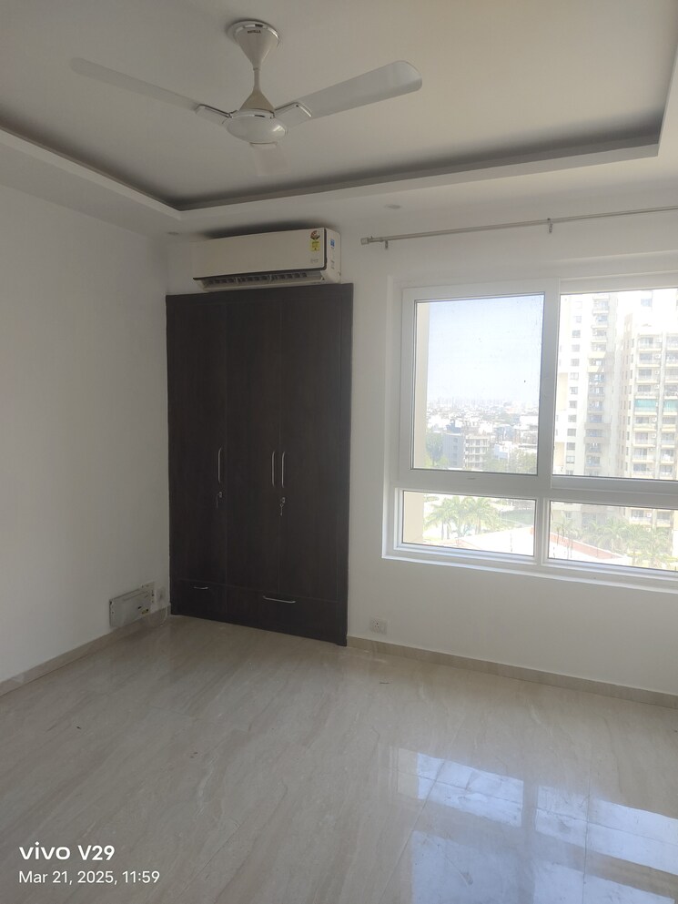 Room, dhoot-time-residency 4 Bedroom 2297 Sq.Ft. Apartment In Sector 63 Gurgaon 8689621