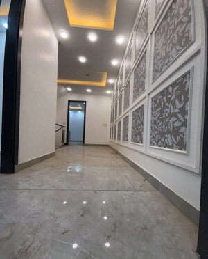 Building Lobby in 3 BHK Builder Floor at Sector 33 – for Sale