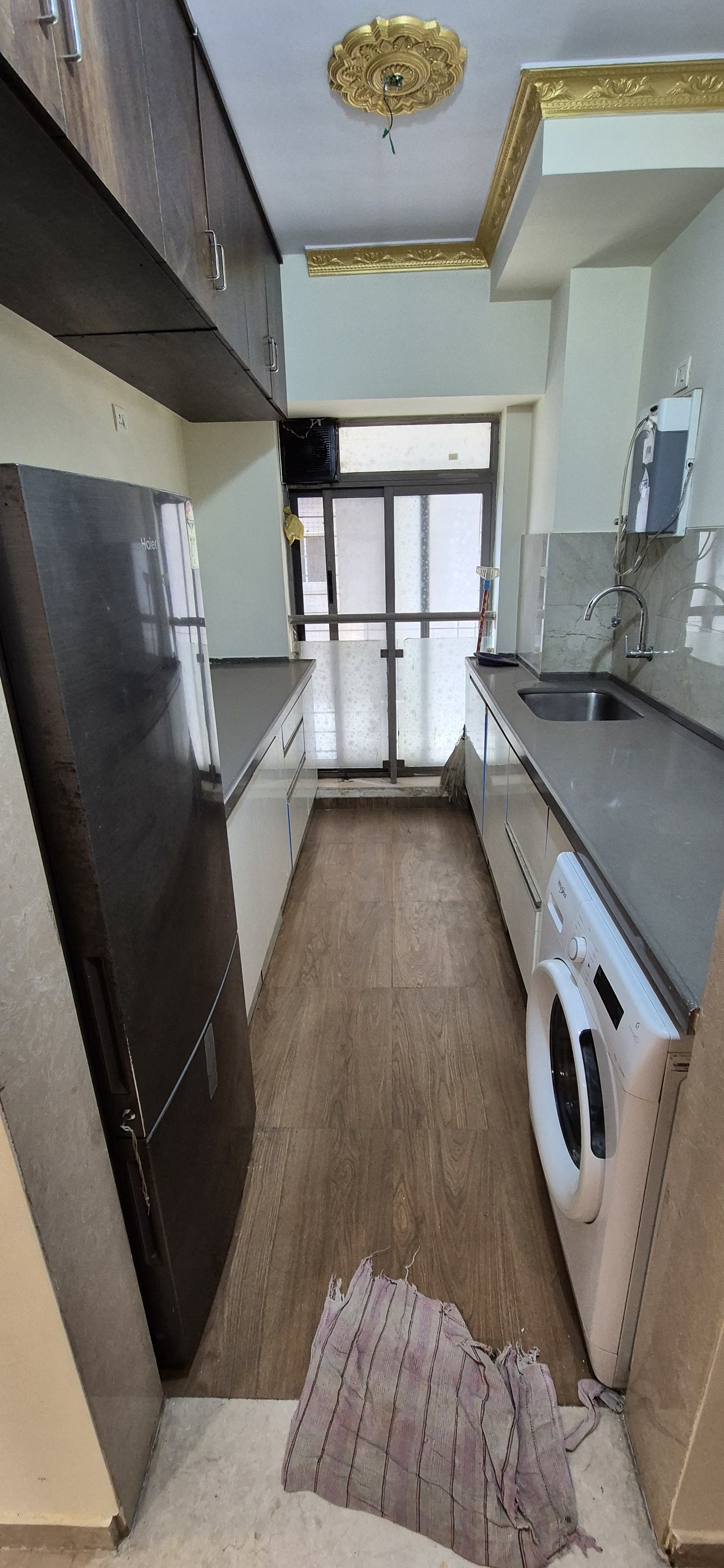 2 BHK + Pooja Room Apartment For Rent in Sabri Building Apartment