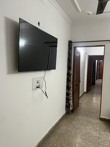 Room in 2 BHK Apartment at Boutique Residential Apartments C-220, Malviya Nagar – for Rent