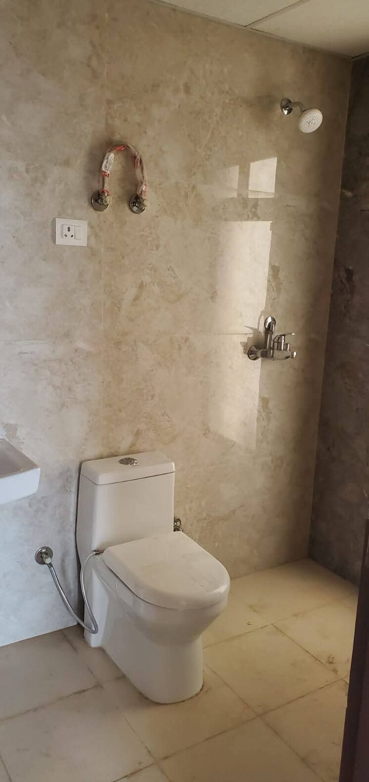 Bathroom, sector 55 2.5 Bedroom 1110 Sq.Ft. Independent House In Sector 55 Noida 8689576