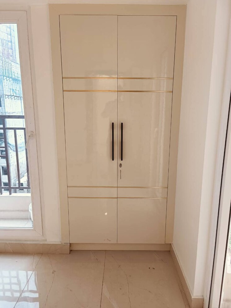 Room, sector 55 2.5 Bedroom 1110 Sq.Ft. Independent House In Sector 55 Noida 8689576