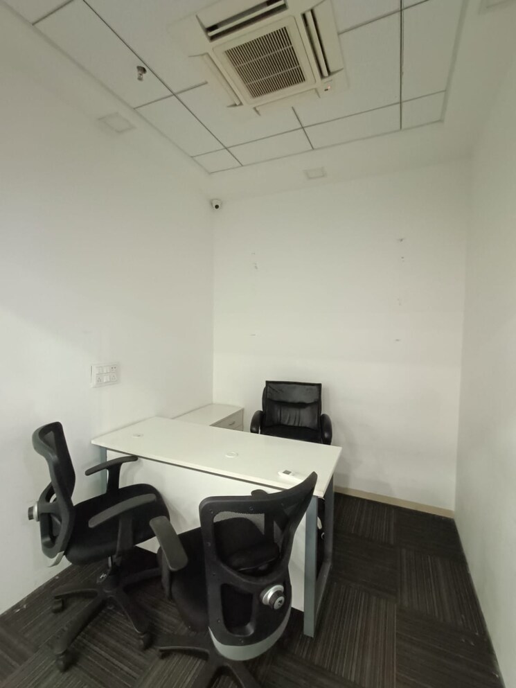 Team Area, vijay nagar Commercial Office Space 3000 Sq.Ft. In Vijay Nagar Indore 8689550